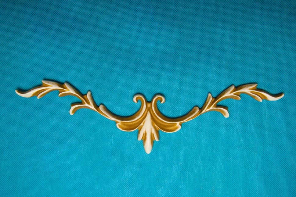 Кровать "Авиньон" с каретной стяжкой Кровать "Авиньон" с каретной стяжкой