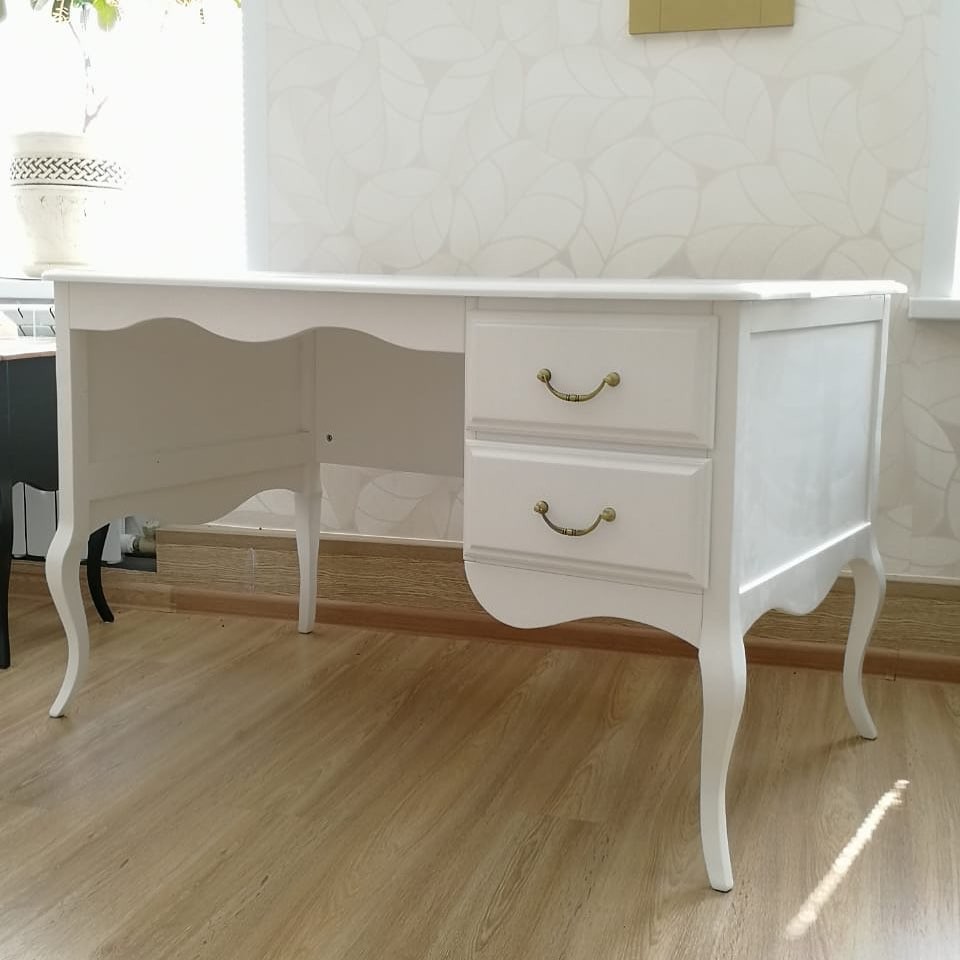 Стол письменный "Авиньон" с одной тумбой