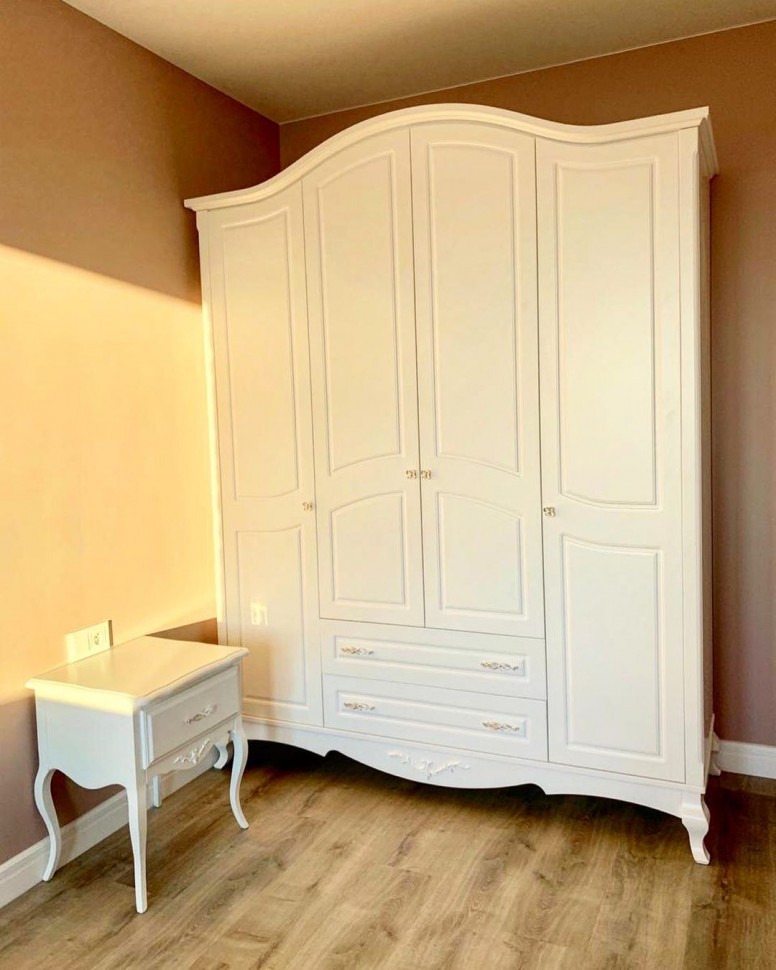 Шкаф "Авиньон" 4-х ств. с ящиками